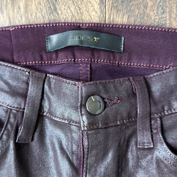 Joe’s Jeans Coated Denim in a dark brown/maroon color size 24 - Picture 2 of 6